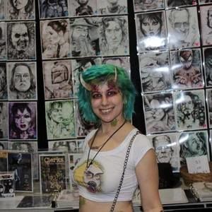 Meet your Posher, Faith